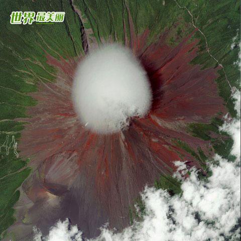 2012年9月20日，日本海拔最高的富士山