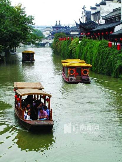 点击图片进入第一页