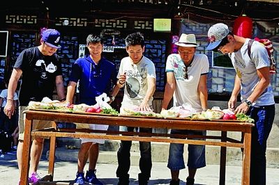 《爸爸去哪儿》节目现场。