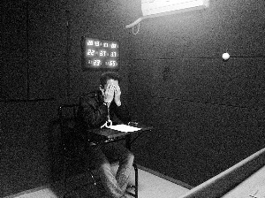 男子报警谎称航班有炸弹称“童心未泯”只为好玩