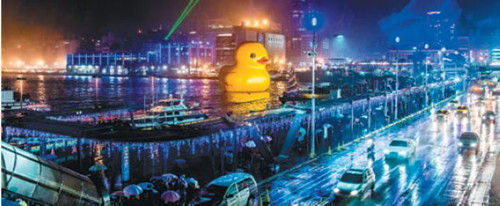 黄色小鸭12月21日在基隆海洋广场展出