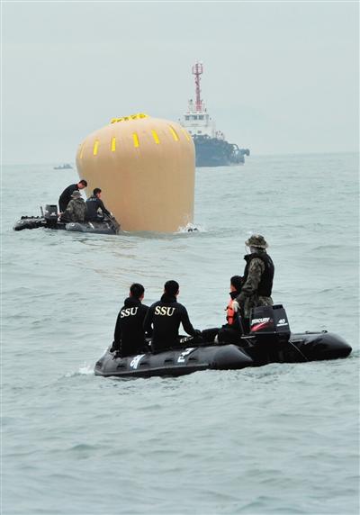 韩客轮翻沉已致29人遇难 逃跑船长或被判无期