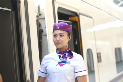 中国最北高铁哈齐客运专线试运行全程80分钟