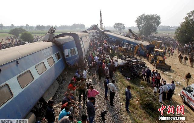 印度列车脱轨事故已致120死226伤 暂无中国人