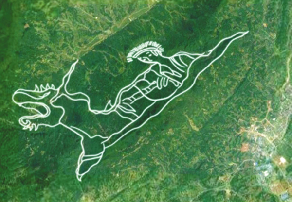 雅安市名山区蒙顶山，如果从高空俯瞰，一个天然的巨型人形图案栩栩如生。而此图也被称作“仙人神麟图”。本文图片 华西都市报