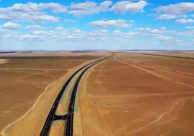 G7京新高速公路 美景连美国66号公路都嫉妒