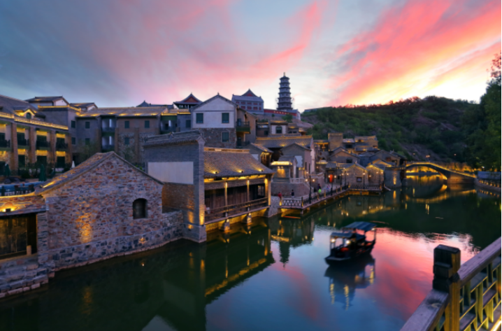 长城下的碧水小镇 ,以花为期,赴一场春天的约会 户外 第4张