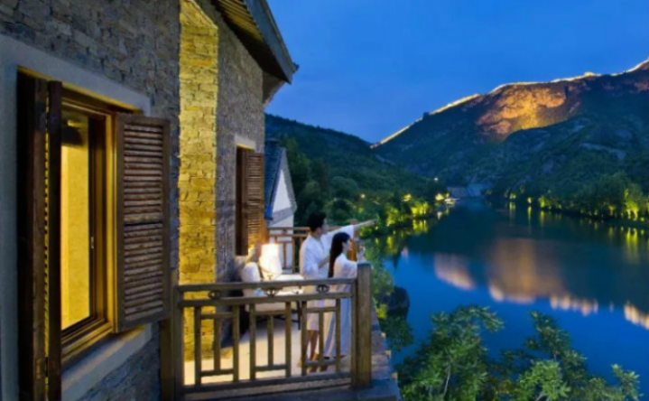 长城下的碧水小镇 ,以花为期,赴一场春天的约会 户外 第13张