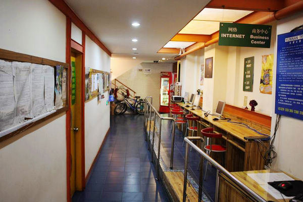 上海老船长国际青年旅舍福州路外滩店