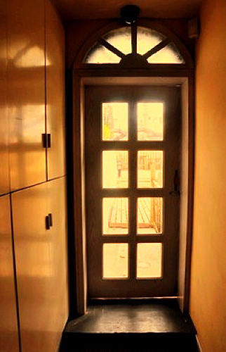 万里路国际青年酒店